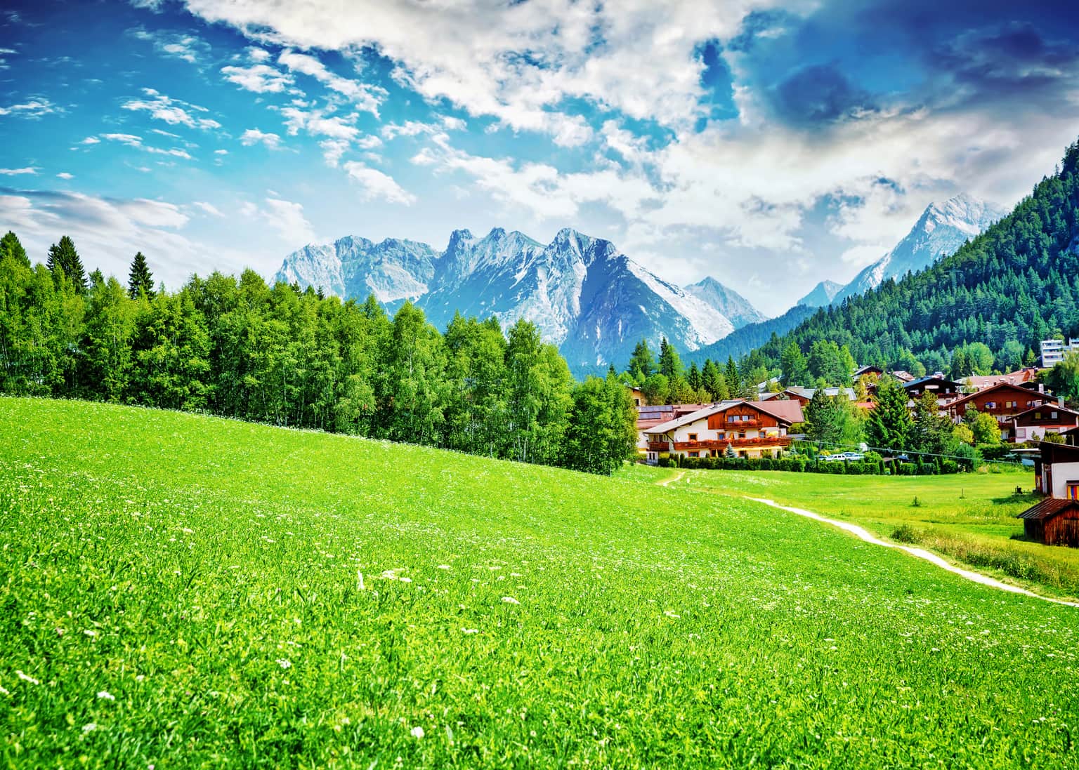 <em>Innsbruck</em> Tour Packages From Raipur