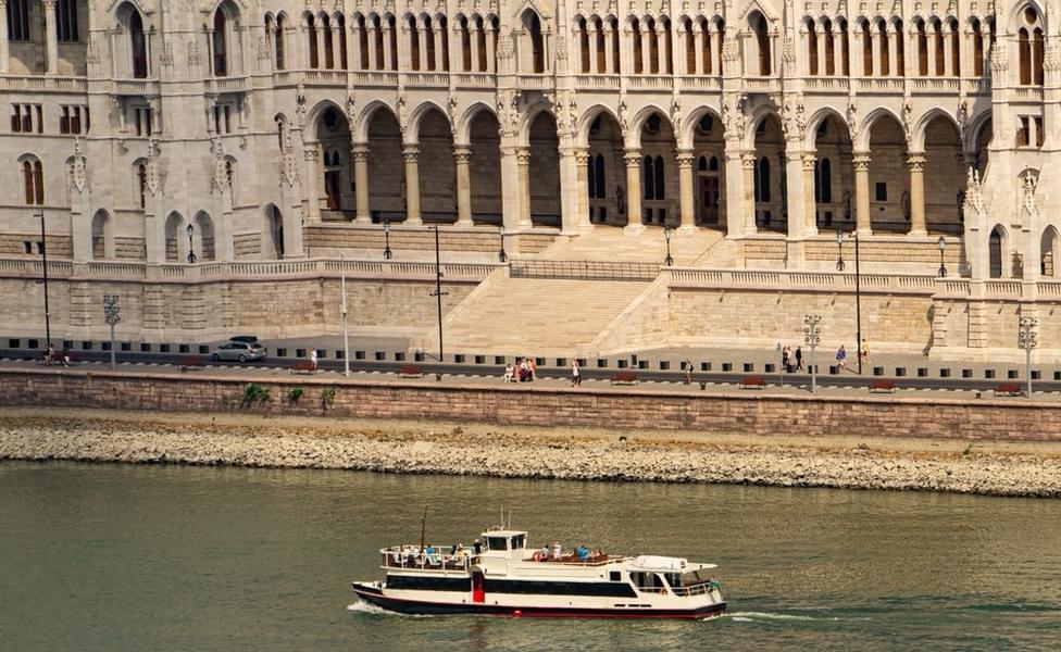 Budapest Cruise & Parliament Tours