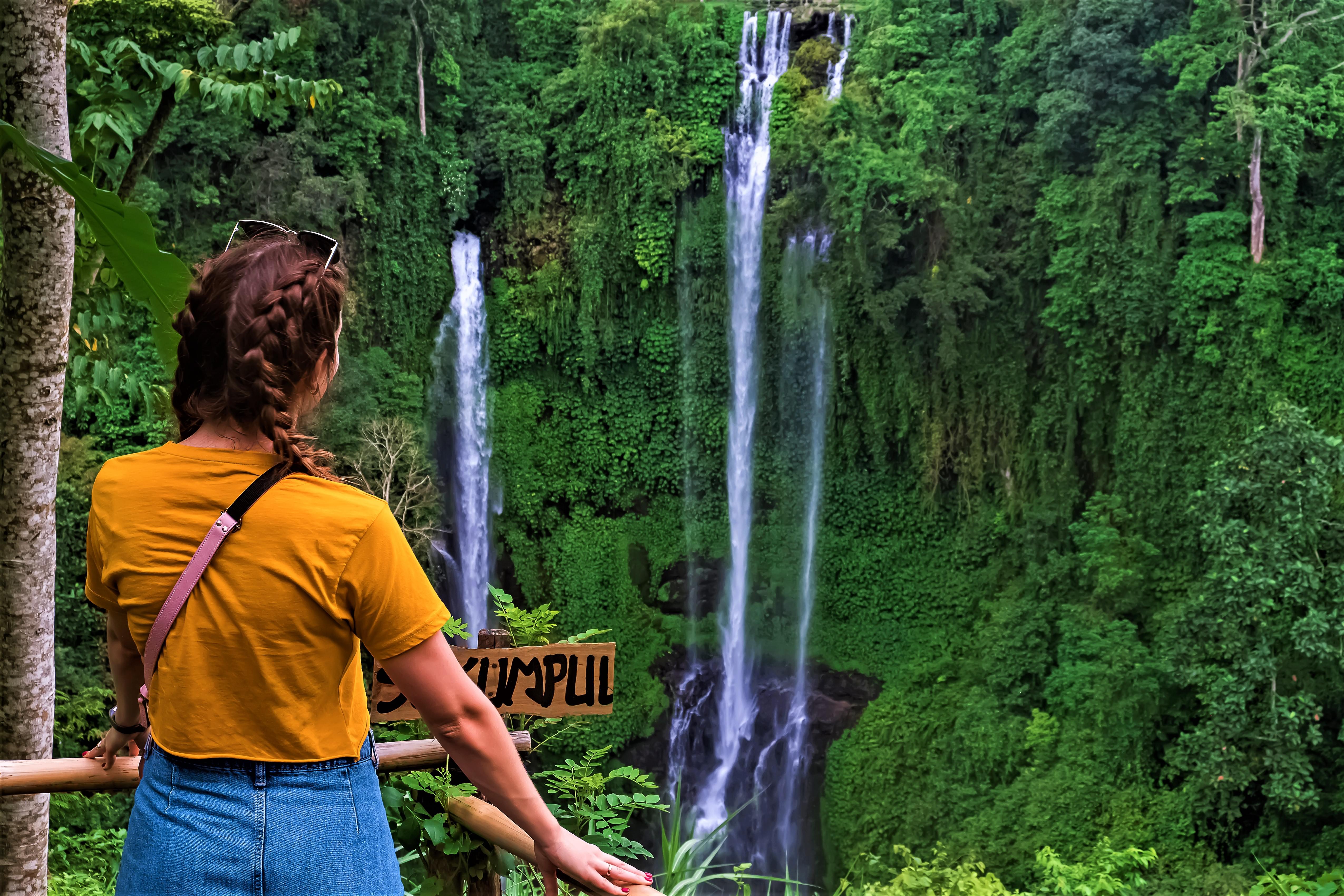 Visit the beautiful Sekumpul waterfall