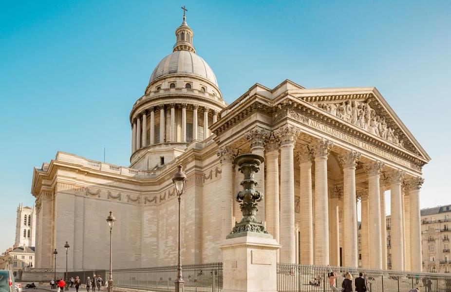 Architecture of Paris Pantheon