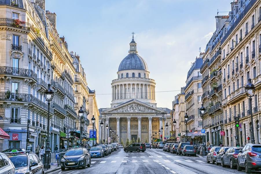 Pantheon Paris Street View