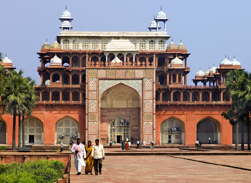 Agra Sightseeing Tour | Taj Mahal & Sikandra Image