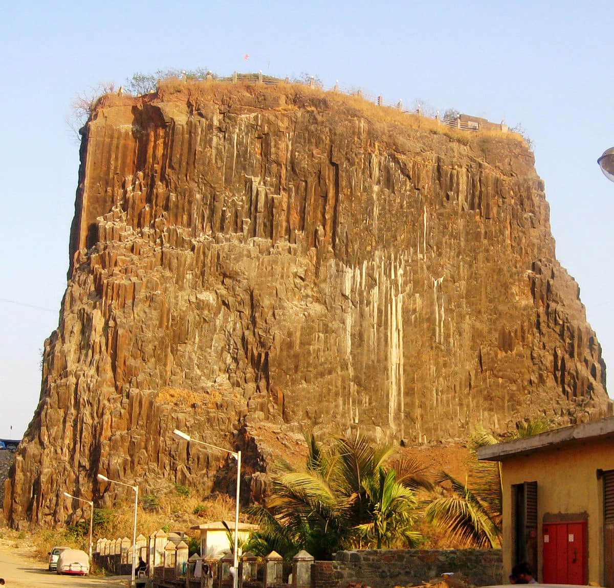 Gilbert Hill, <em>Mumbai</em>