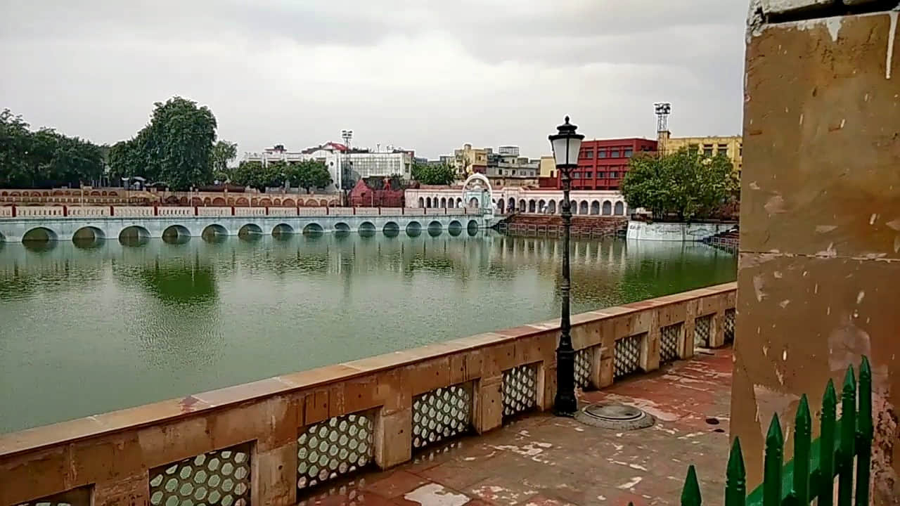 Rani Talab Meyer, <em>Rewa</em>