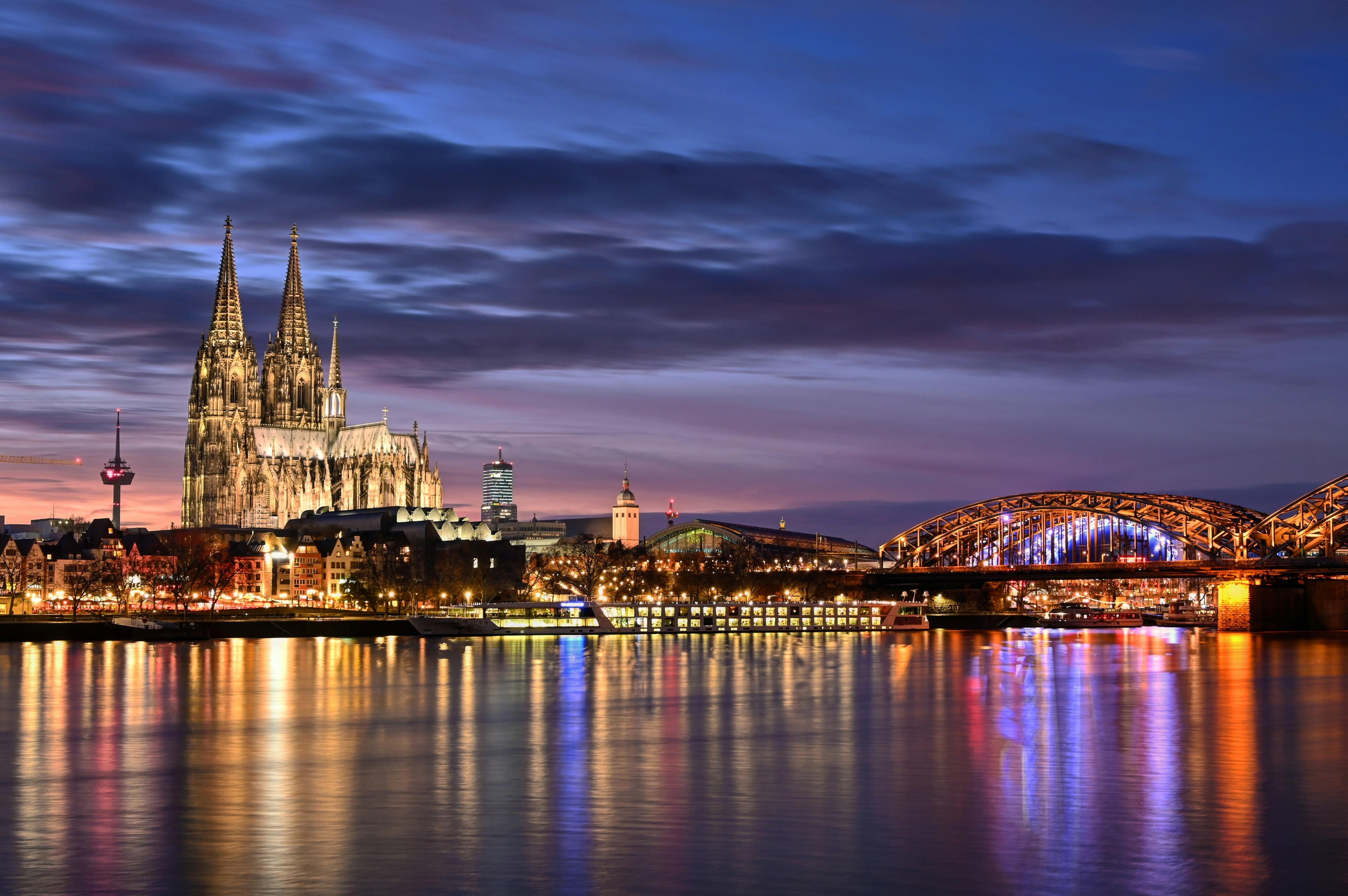 Cologne Tour Packages | Upto 40% Off