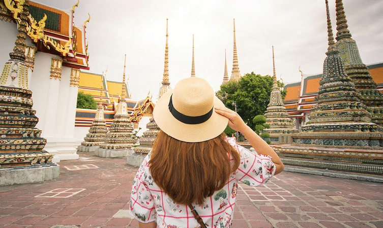 Explore the famous temple during your Bangkok, Pattaya, Phuket & Krabi tour package from Kolkata