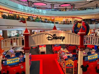 Hong Kong Disneyland, Hong Kong