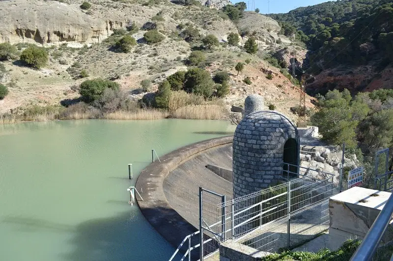 Check out the Giatanejo Power Station