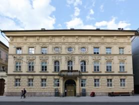 R76n3uzhglmawq89p8hf4mr8x0qu taxispalais