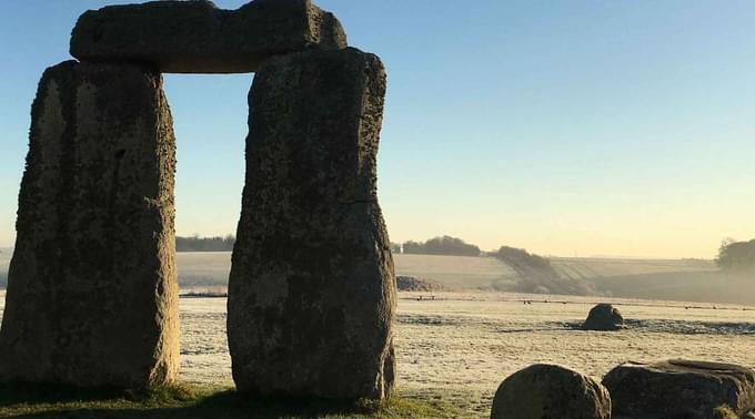 station stones in stonehenge