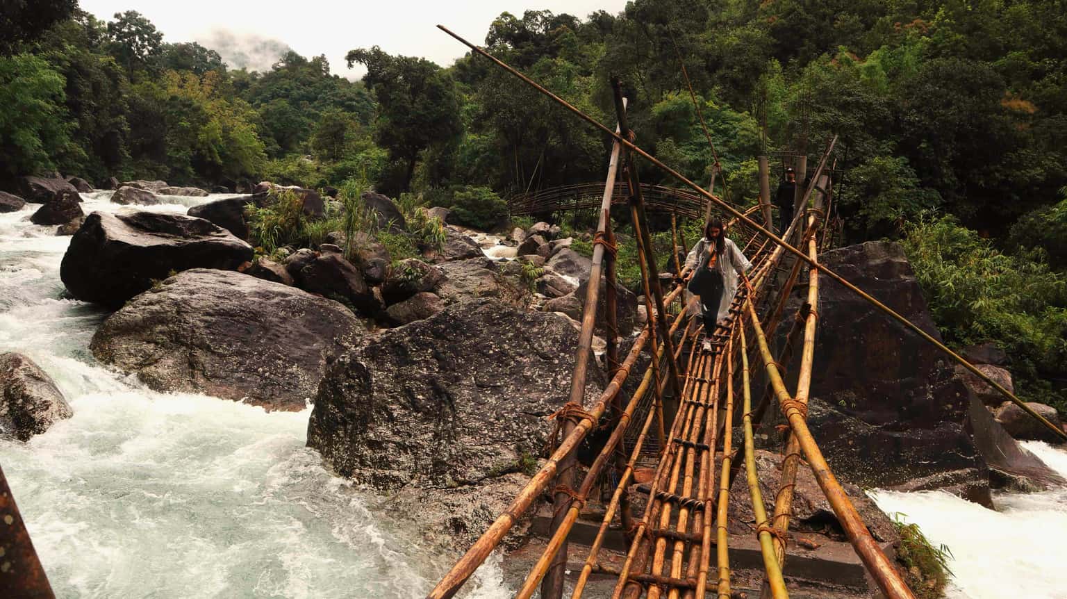6 Days Mesmerizing Meghalaya With Mawryngkhang Trek