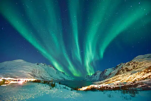 Scandinavian Wonders with FREE Aurora Hunt Tour