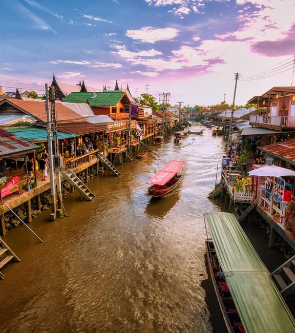 Amphawa Floating Market