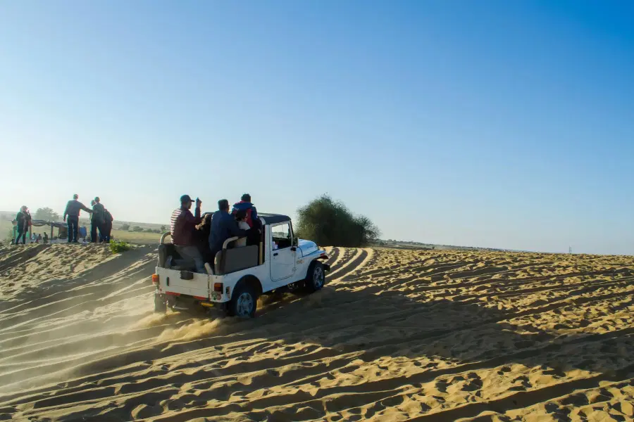 Jeep Safari in Bikaner Image