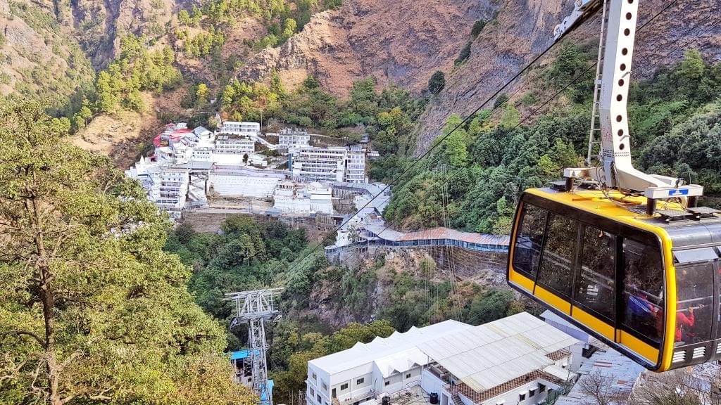 Vaishnodevi Tour Package with Patnitop Image