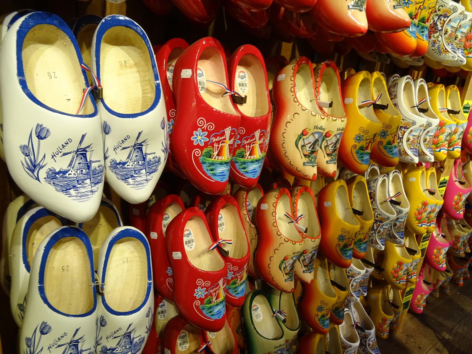 See the traditional Dutch Clogs