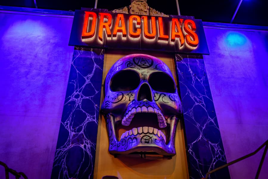 Dracula Cabaret Show Tickets, Gold Coast Image