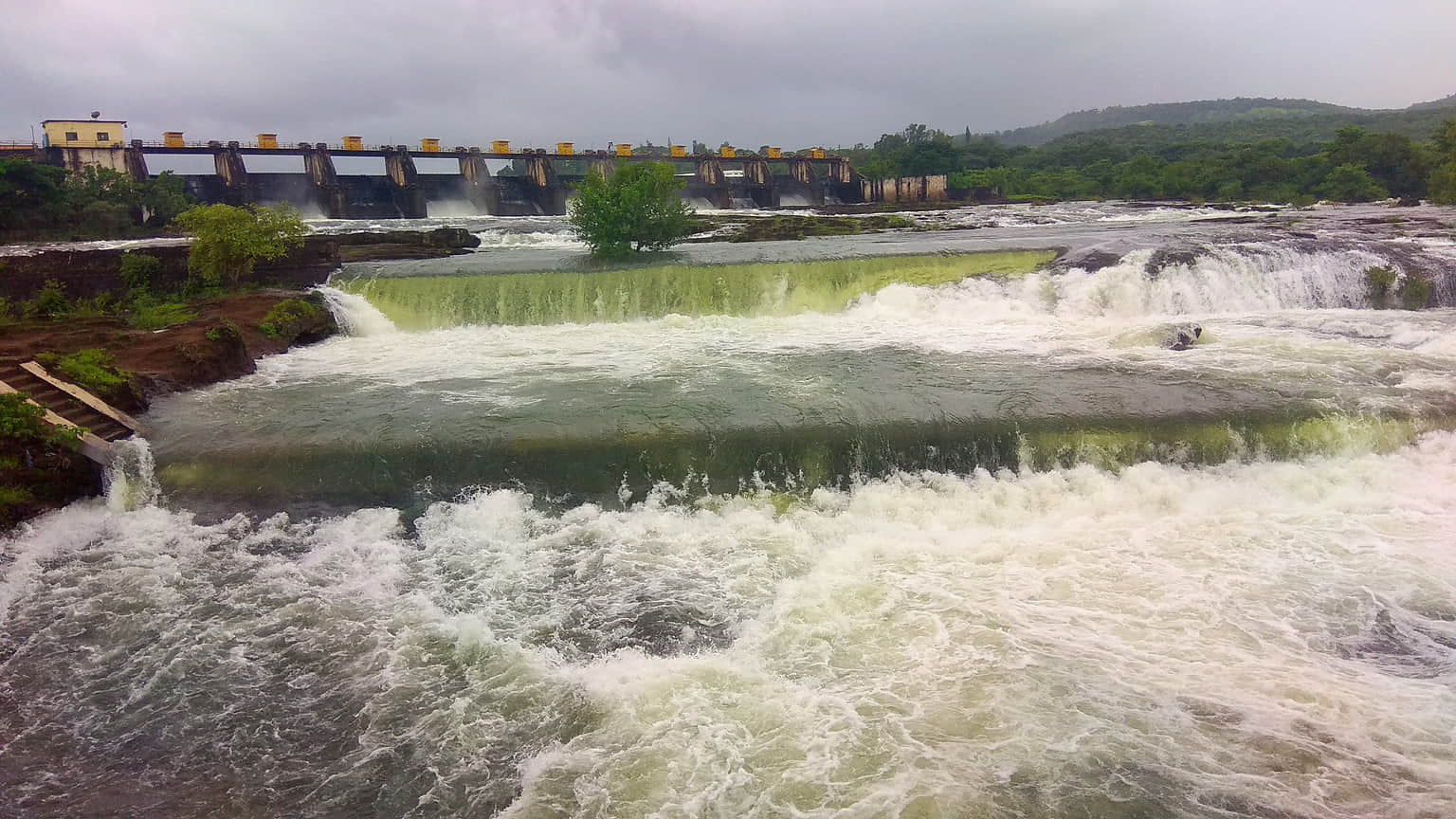 Khadakwasla Dam, <em>Pune</em>