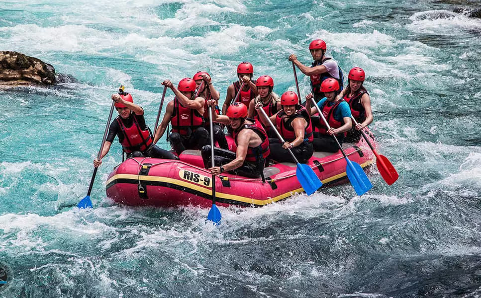 Rafting At River Betwa In Orchha Image