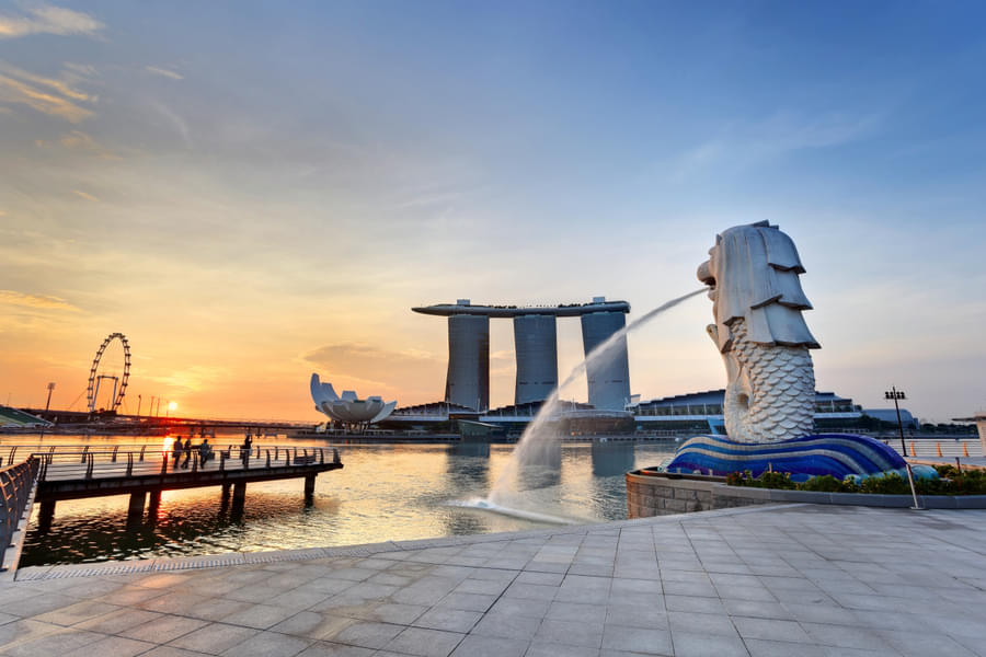 Sail In The Ocean At Singapore Image