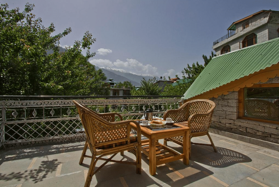 A Luxurious Vacation Retreat in Manali Image