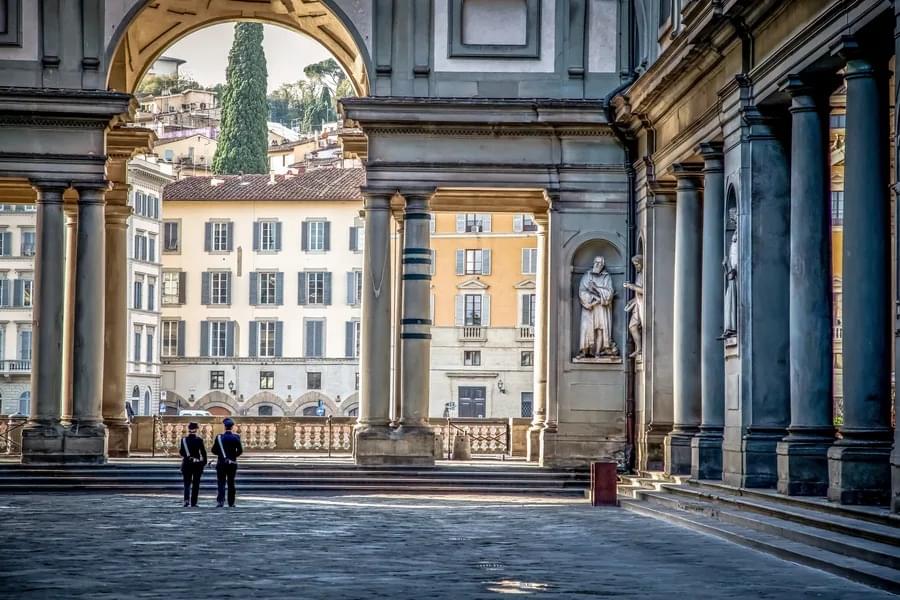 Visit Uffizi Gallery