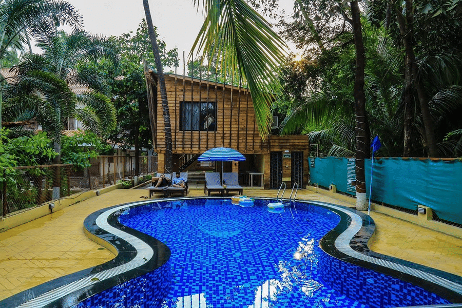 A Relaxing Gateway With Swimming Pool In Alibag Image
