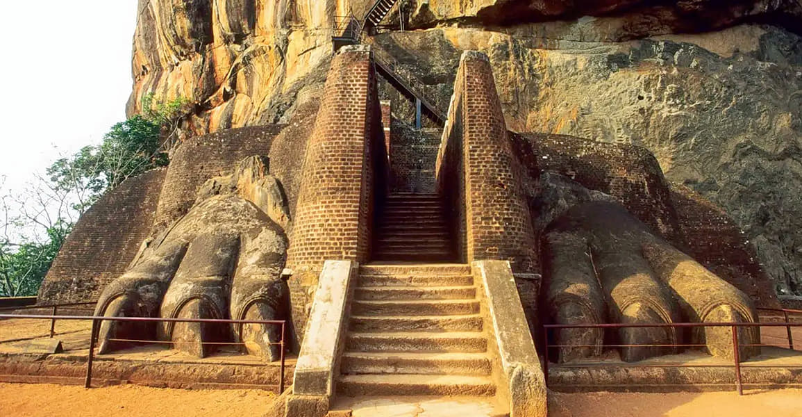 Excursion to Sigiriya Image