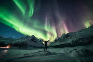 Rrr8pzbldi35zas0vu2bhjgme5tw wtyvmc1ow9vu2e5mxzv5rdqoyih1 northern%20lights gallery 7