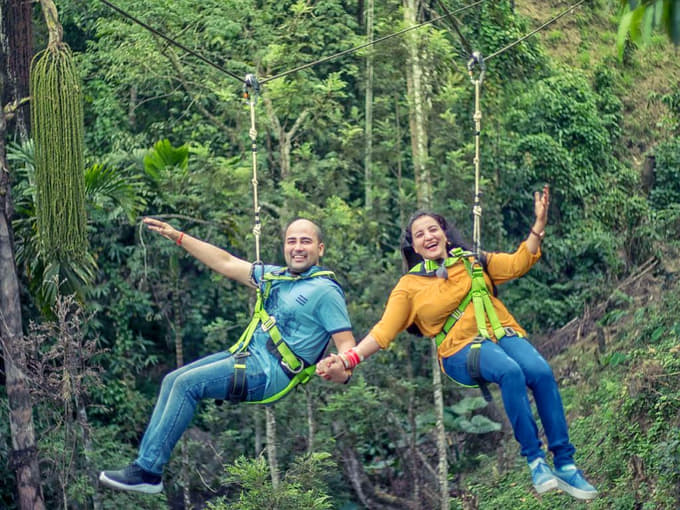 Visit Wonder Valley in Munnar and enjoy different rides.