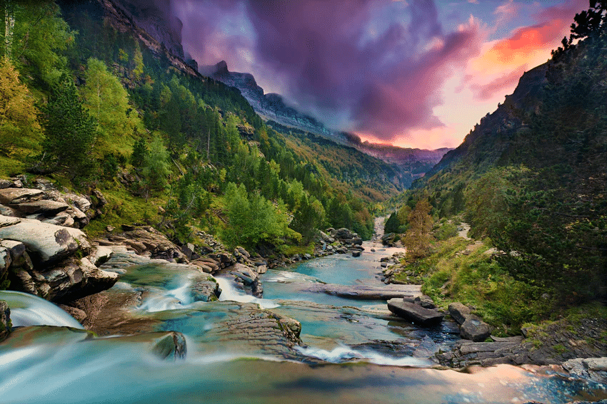 Admire the beauty of Picos de Europa tour, Santillana del Mar