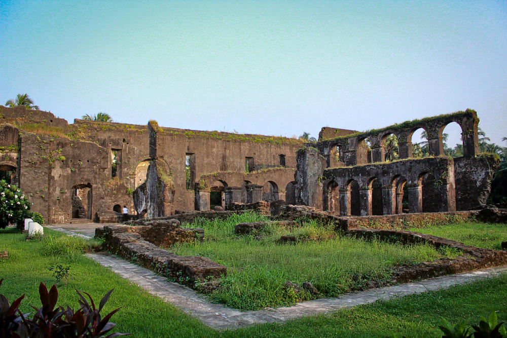 Moti Daman Fort Overview