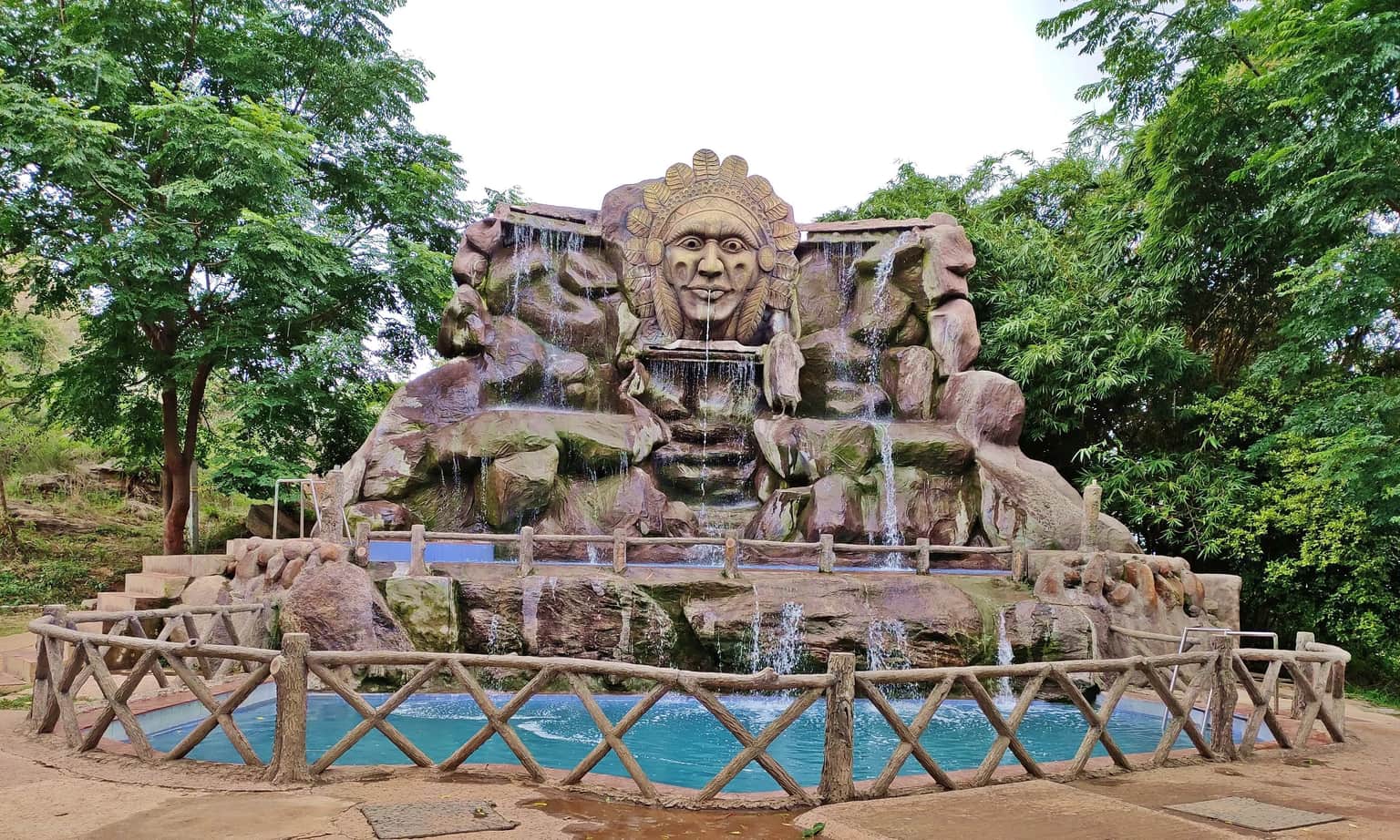 Artificial Waterfall At Rd Nature Retreat , <em>Bangalore</em>