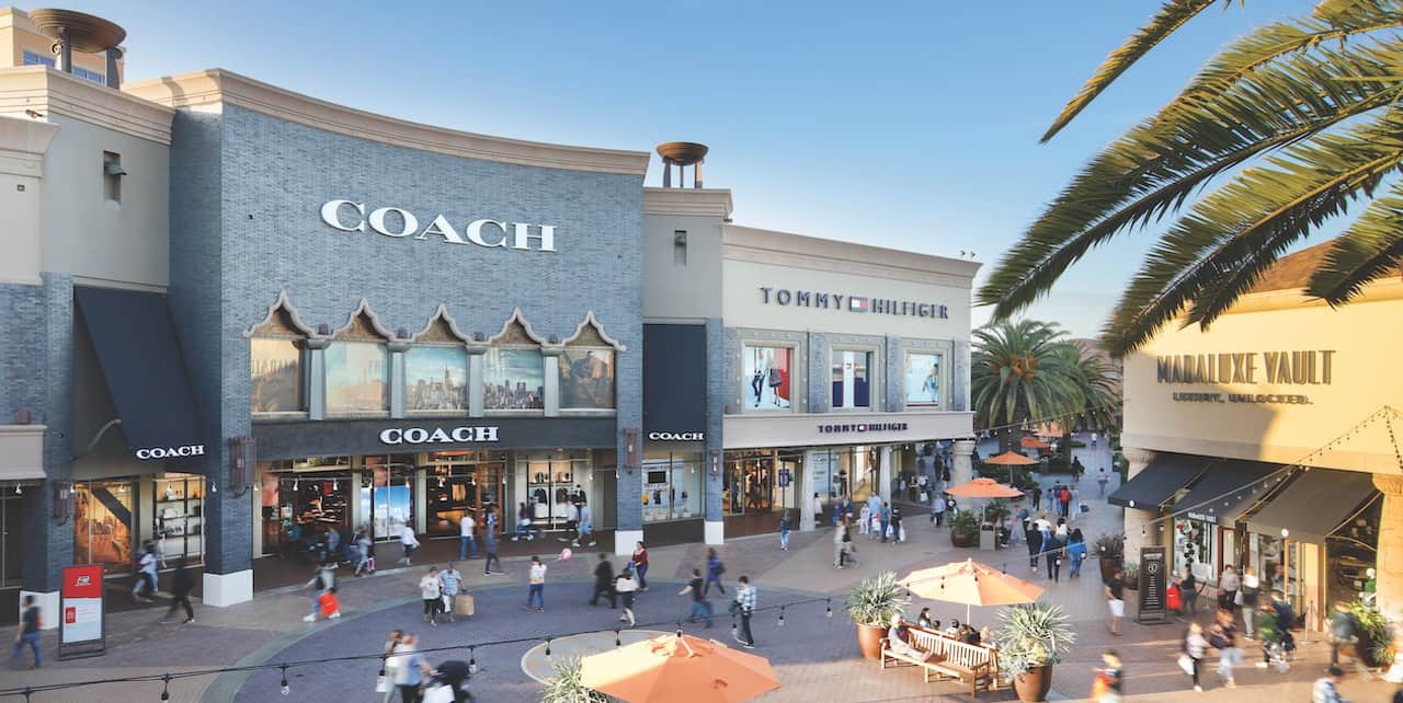 Visit the California Welcome Centre of the Mall