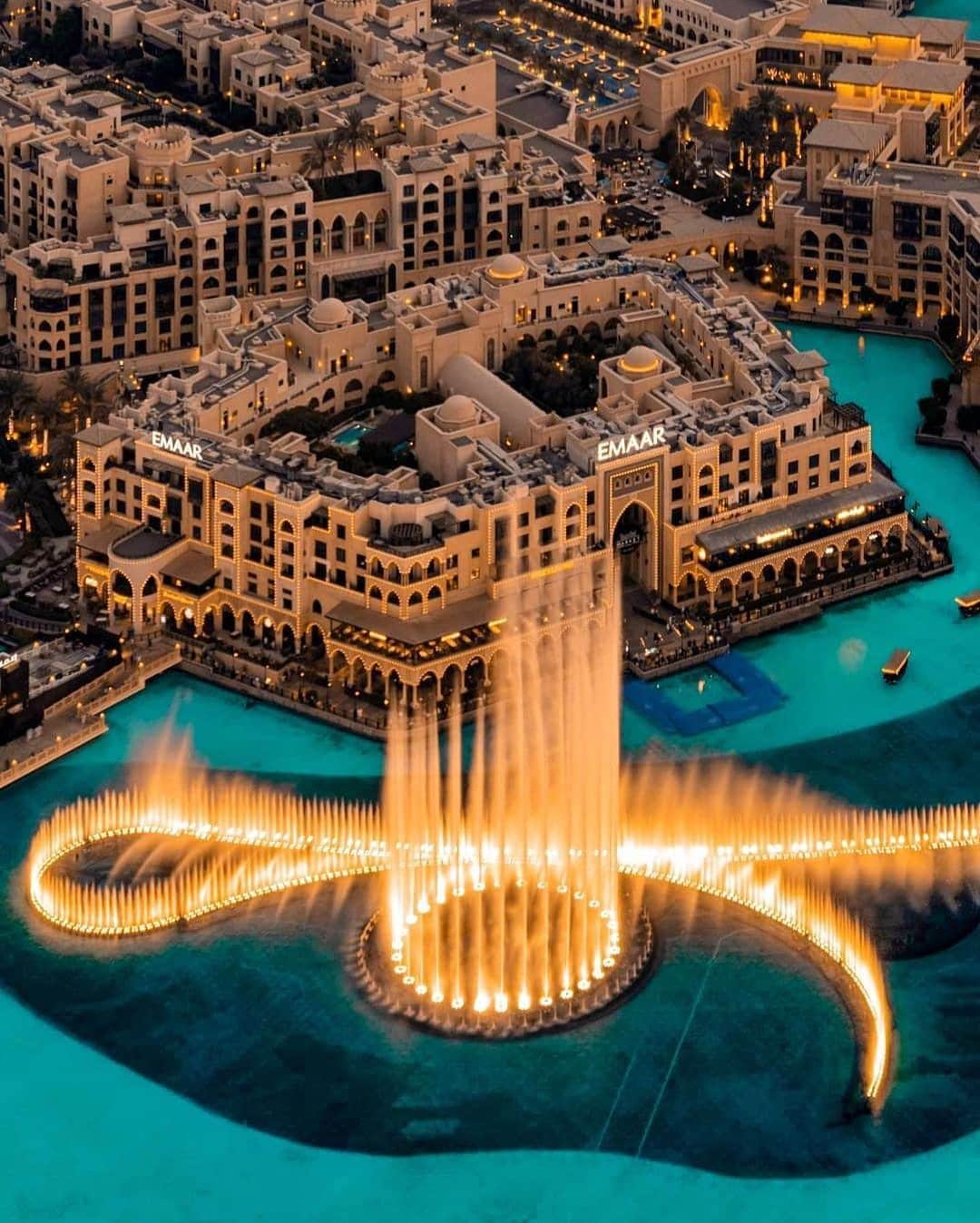 The Downtown Dubai, <em>Dubai</em>