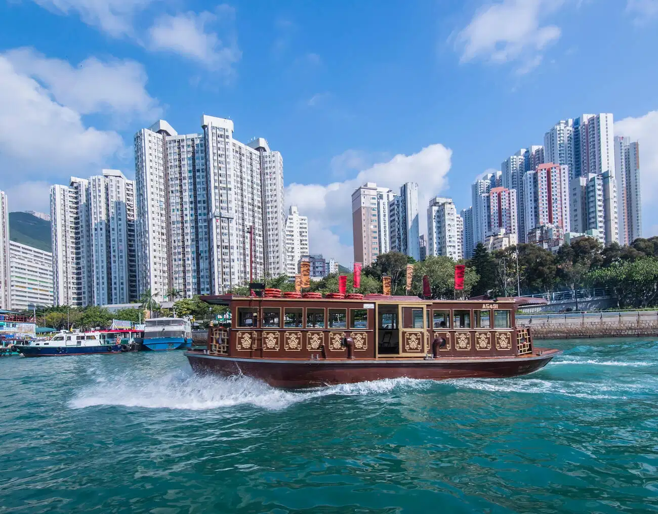 Adventurous Vacation in Hong Kong | Group Tour Package