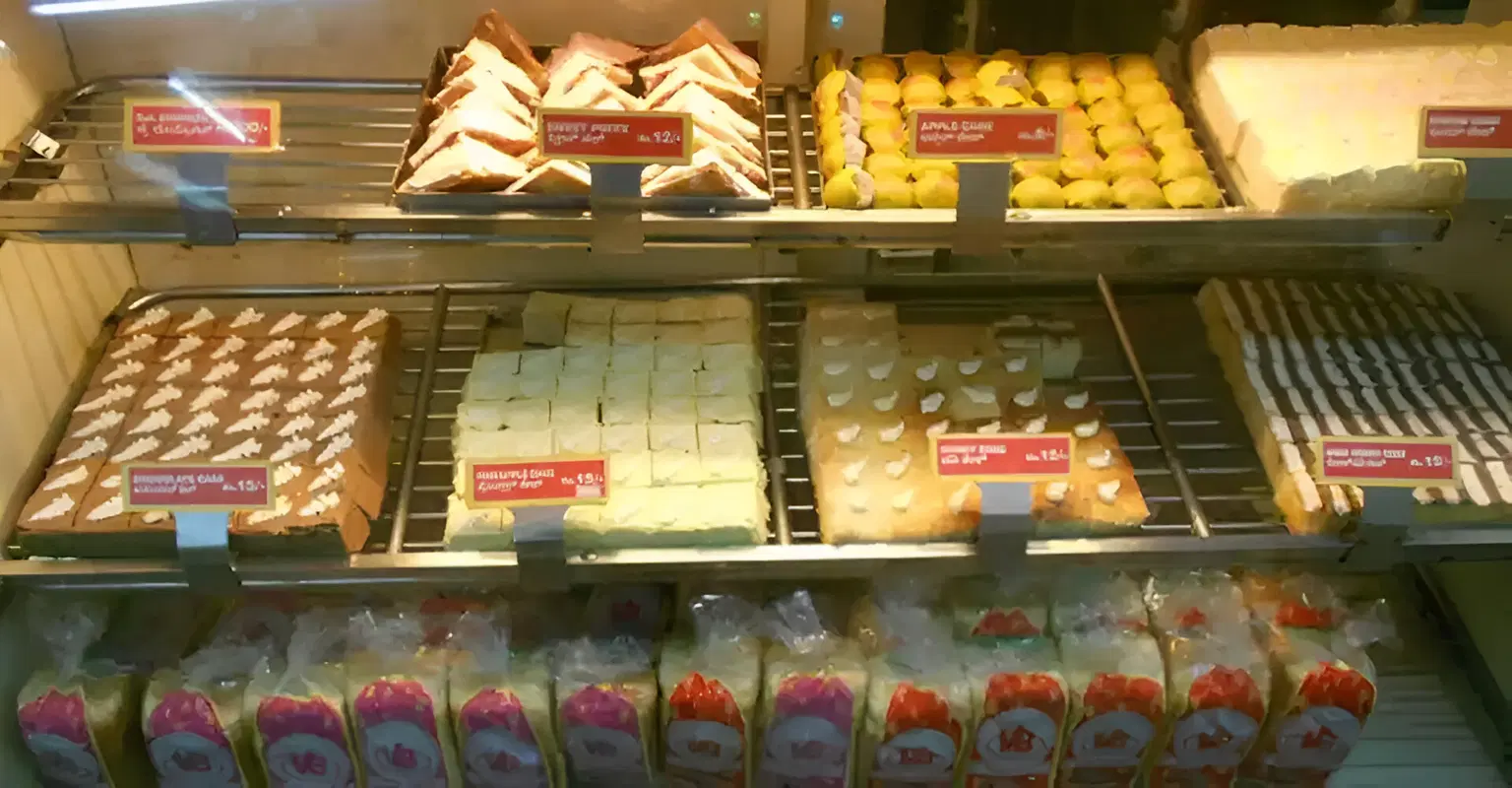 Relish the Congress Bun and Dum ke Roat at VB Bakery