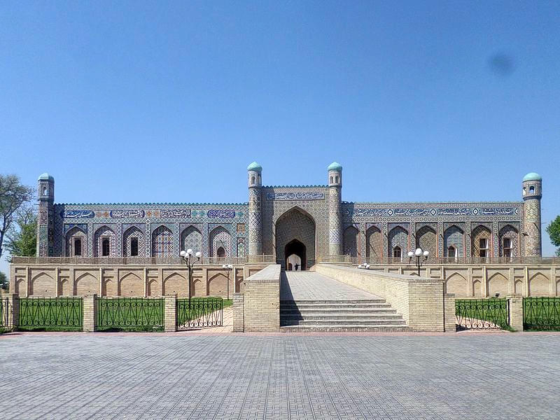 Palace Of Khudayar Khan Overview