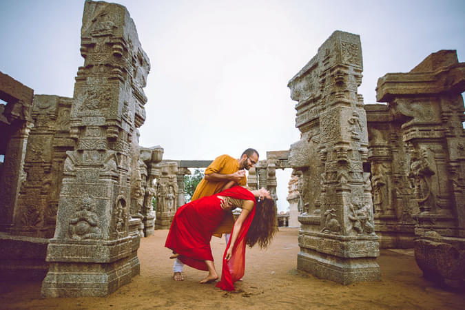 Capture your love story in Bangalore’s vibrant charm