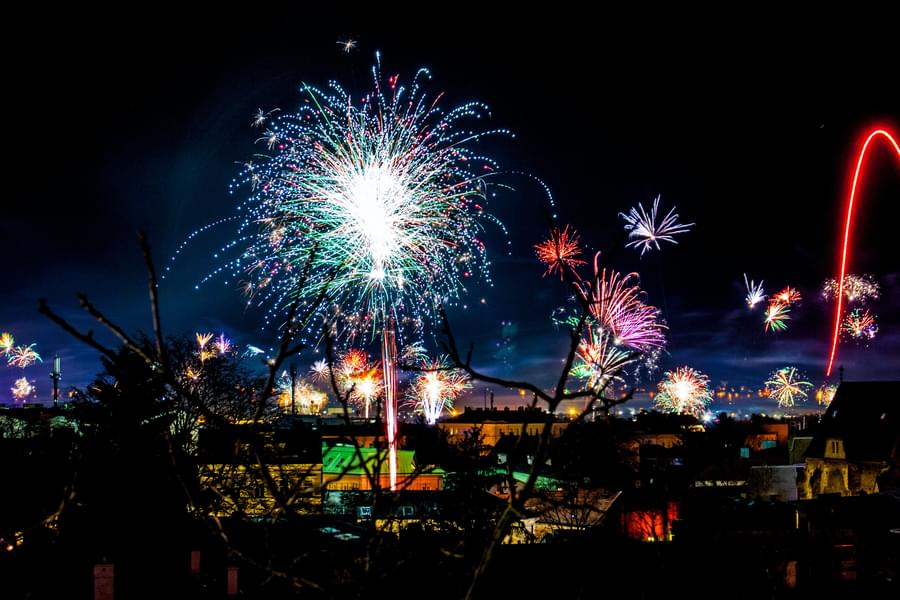 Watch the New Year's Eve Fireworks