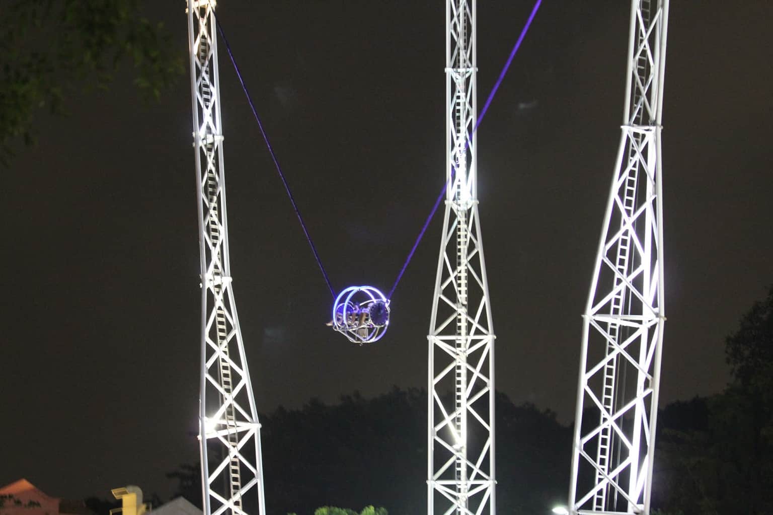 Ride the G-Max Reverse Bungy