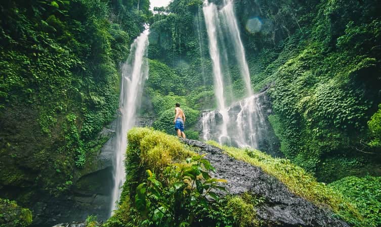 Sekumpul Waterfall Hike