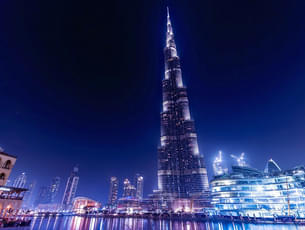 Visit the lovely Burj Khalifa