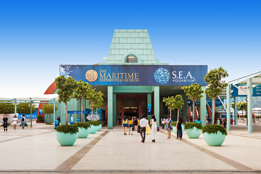 SEA Aquarium & Skyline Luge Sentosa Tickets Image
