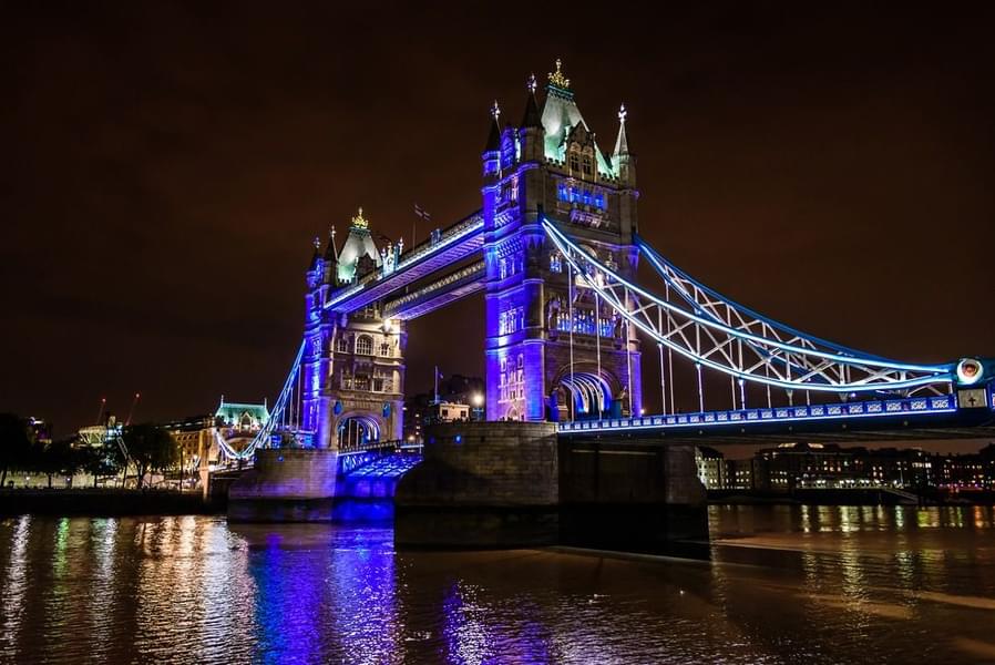 Why Take a New Year's Eve Cruise to London?