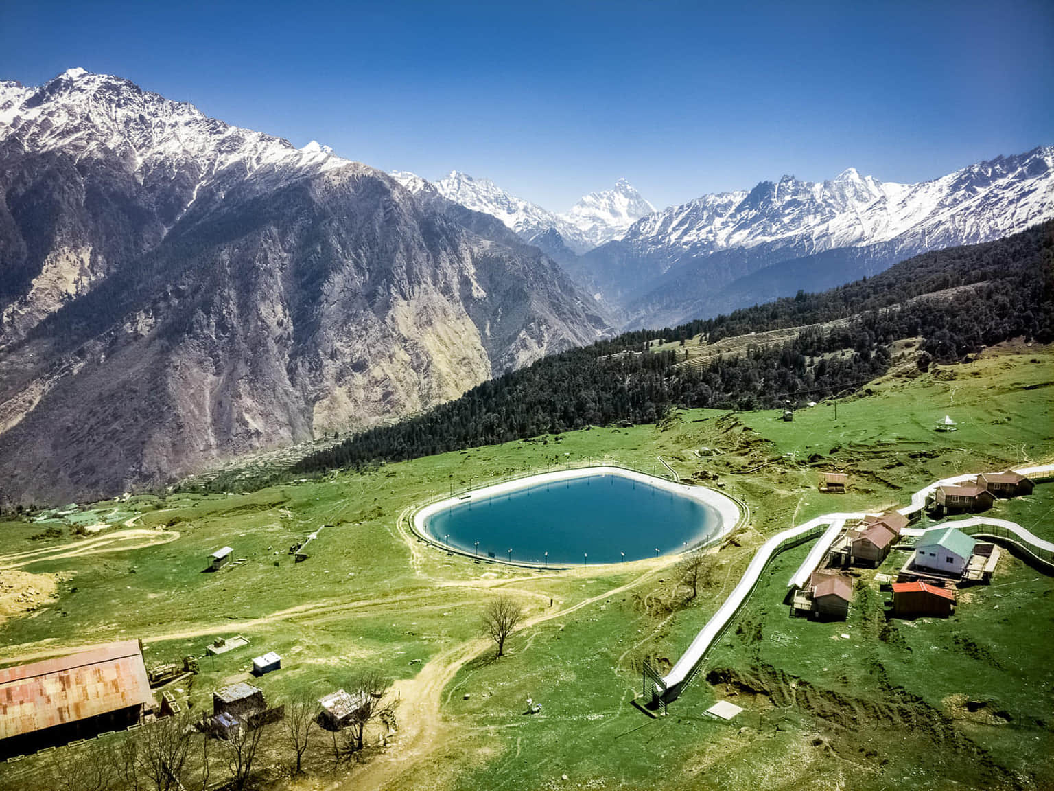 Auli: Handpicked Tours Upto 40% Off