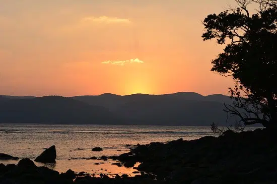 Witness the Sunset from Munda Pahad Viewpoint