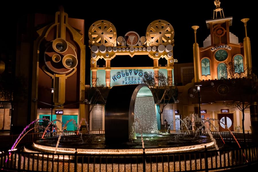 Motiongate Dubai Guide | Thrilling Hollywood-Inspired Adventure