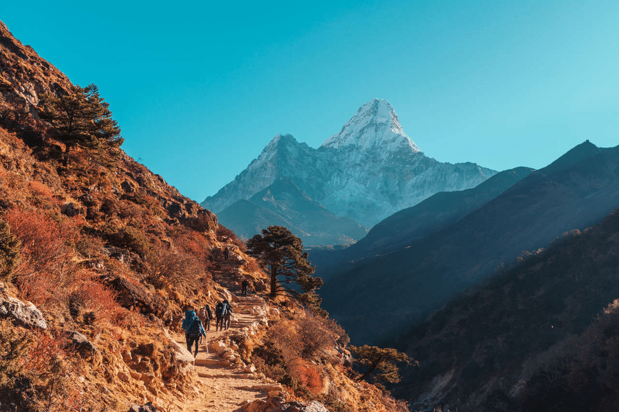 Views while you go from Tengboche to Dingboche 