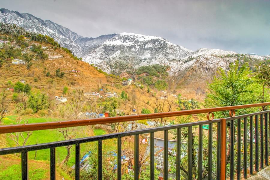 A Cosy Homestay With Serene Mountain Views In Mcleodganj Image